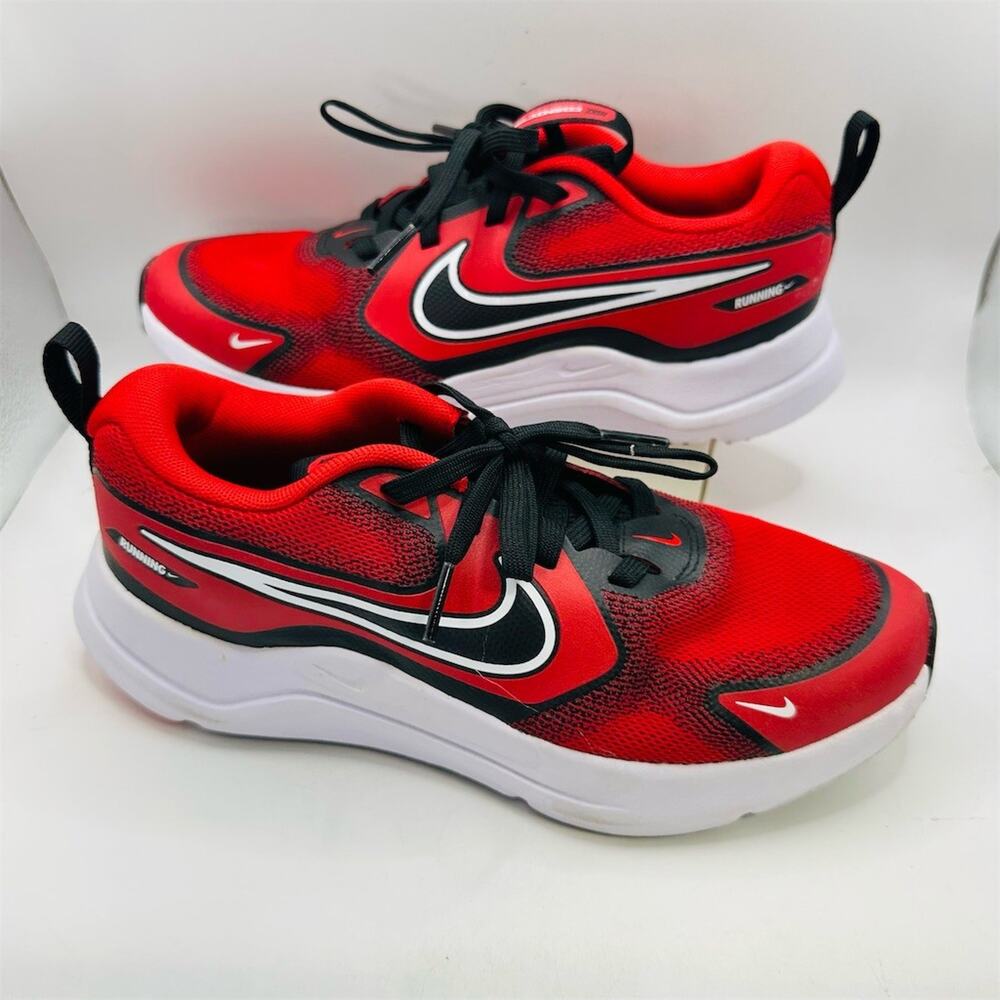Nike Cosmic Runner Red Black White Sneakers GS Youth Size 4Y Womens 5.5 EUC